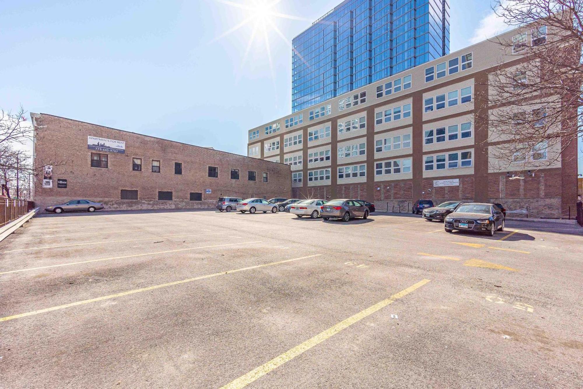 Modern 2Br Loft With Amazing City Skyline View And Optional Parking For 8 Guests Near Mccormick Place And Soldier Field Chicago Eksteriør billede